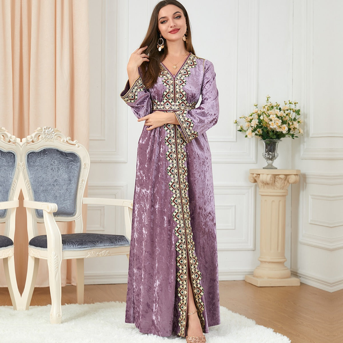 Muslim women's autumn and winter new loose fitting V-neck high-end women's long sleeved golden velvet dress