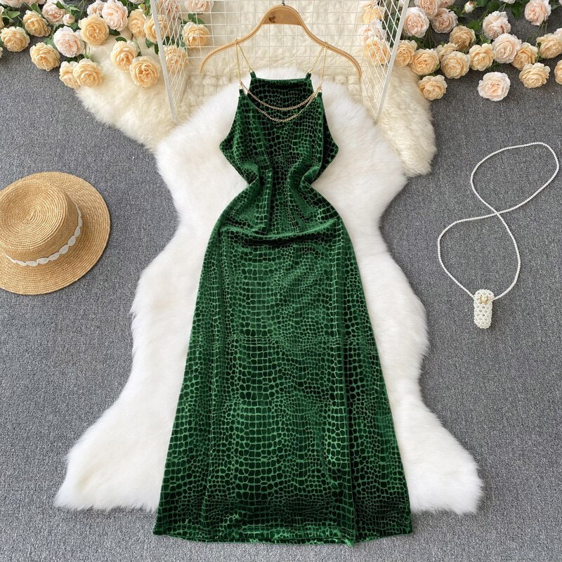 Velvet Niche: Valentine's Day Edition - Sexy Chain Spaghetti Strap Velvet Evening Party Dress - V Line Style