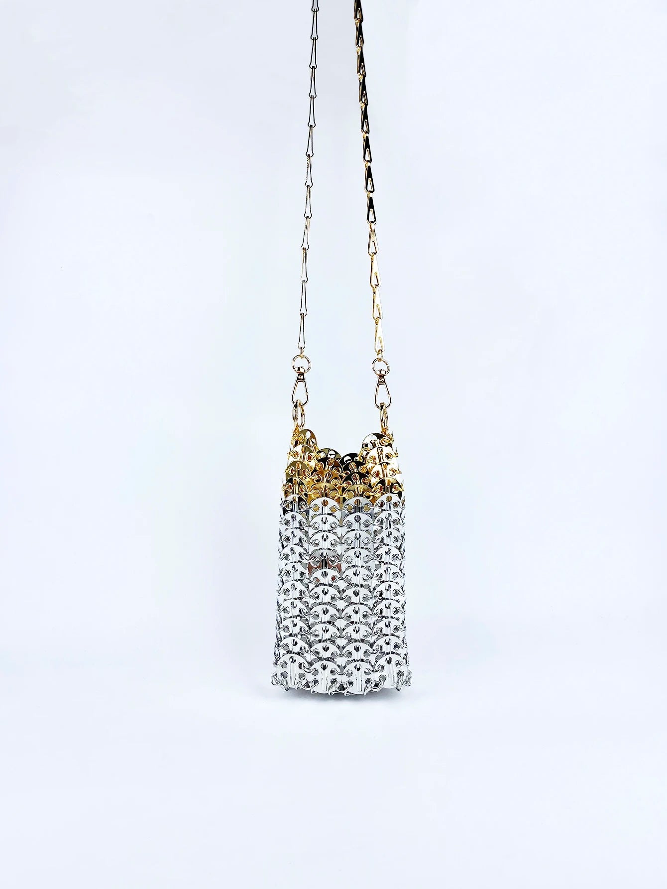 ‘Immortal Bag’ - Netizens New Handmade Woven Metal Sequin Chain Mobile Phone One Shoulder Crossbody Small Bag