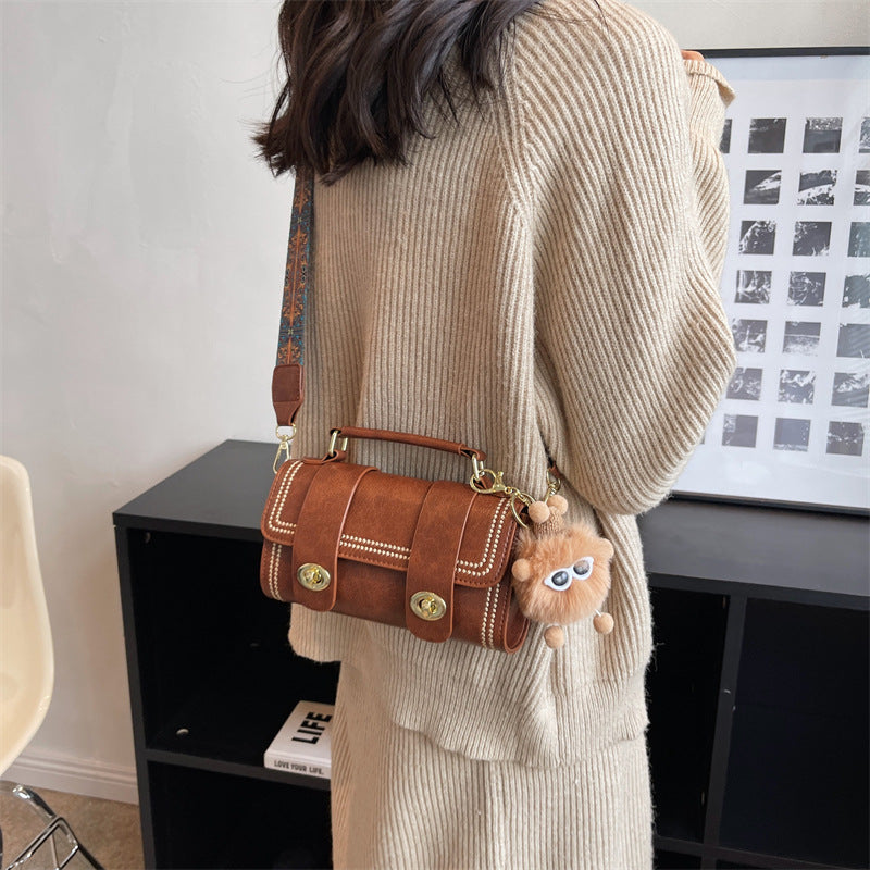 GREMLIN’s Cousin Bag - New Niche Design Light Luxury Small Bag Fashionable Versatile Soft Leather One Shoulder Women's Bag