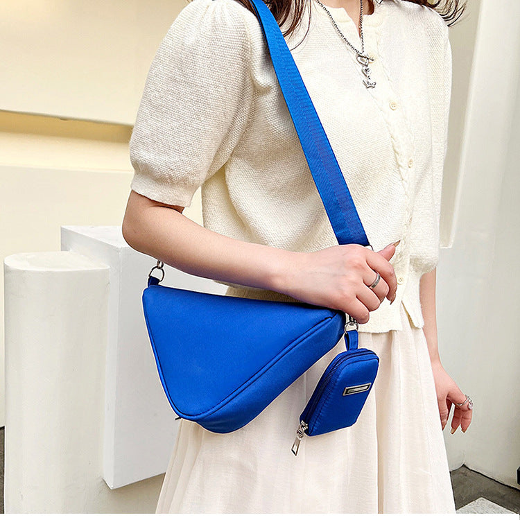 Prada Who? - Design Messenger Bag Japanese Trendy Nylon Fashion All-Match Triangle Bag Simple And Lightweight One Shoulder Phone Bag